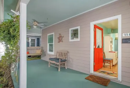 BEAU-COUP: A spacious, family-friendly home a block from the water in Beaufort.