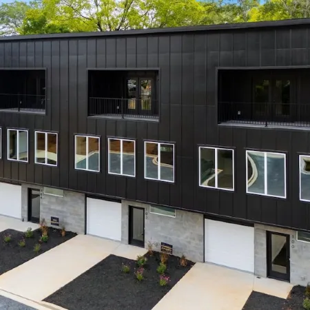 Spacious Modern Loft 2Br 2.5 BA 13 mi to Greenville  & 18 mi to Clemson