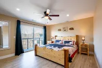 New! Epic lakefront home with indoor pool!