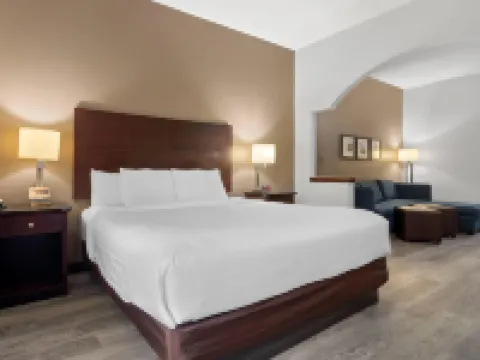 Comfort Suites Hotels in Baldwin County