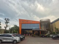 Hotel Grand Permata Purwakarta Hotels near IFFA CELL