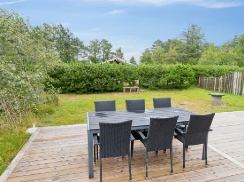 "Lippi" - 2.3km from the Sea