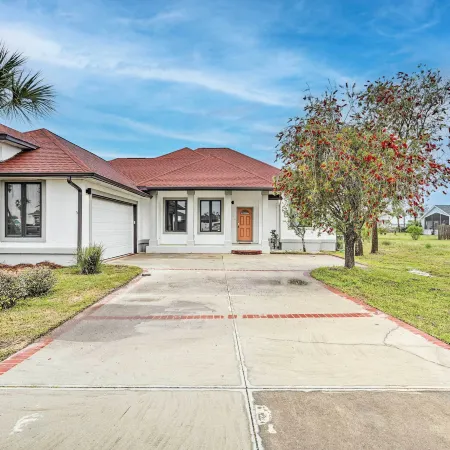 Mexico Beach Retreat w/ Grill & Private Pool!