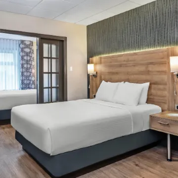 Quality Suites