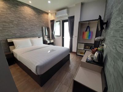 Rainbow Sky Hotel Samet