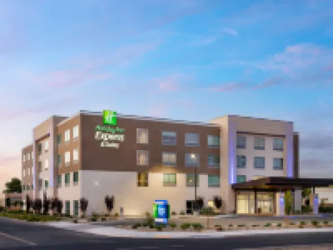 Holiday Inn Express & Suites FRESNO AIRPORT by IHG Hotels in Fresno