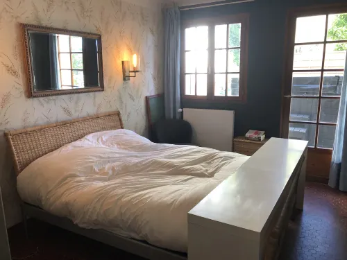 Attraktive und luxuriöse Villa mit Pool-Jacuzzi