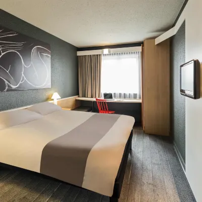 Ibis Berlin Spandau Hotel in zona Grunewaldturm