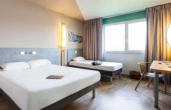 安果魯姆諾德宜必思快捷酒店