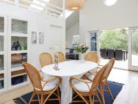 6 person holiday home in Blokhus-By Traum