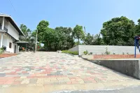 Hillock Vista by Triptastic Holidaze