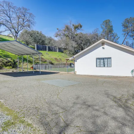 Pet-Friendly Jackson Wine Country Home w/ Pool!