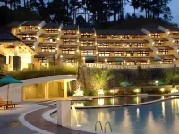 Pines Garden Resort Các khách sạn ở Prigen