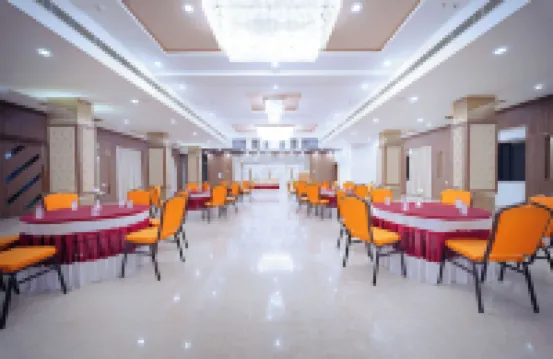 The Sky Imperial - Shahi Hotels & Resort