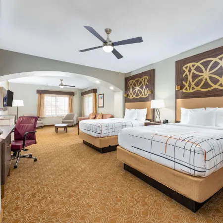 La Quinta Inn & Suites by Wyndham Marble Falls