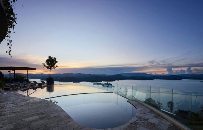 The Brown, Guatape, Autograph Collection