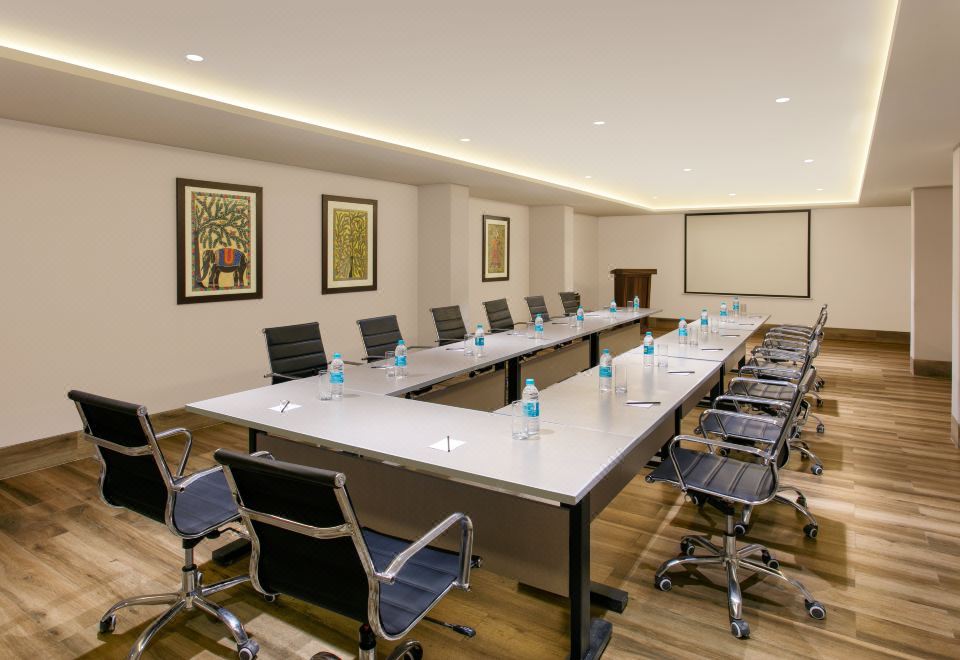 Ginger Hotel Pune - Wakad Over view