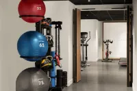 Hampton by Hilton Paris Charles de Gaulle Airport - salle de sport