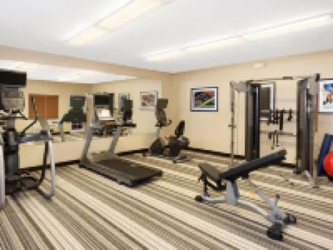 Candlewood Suites 奧羅拉內珀維爾 奧羅拉酒店