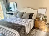 Swim Spa-Hot Tub!  300 Feet to Secluded Beach!  New Kayaks!! Bayshore Getaway!