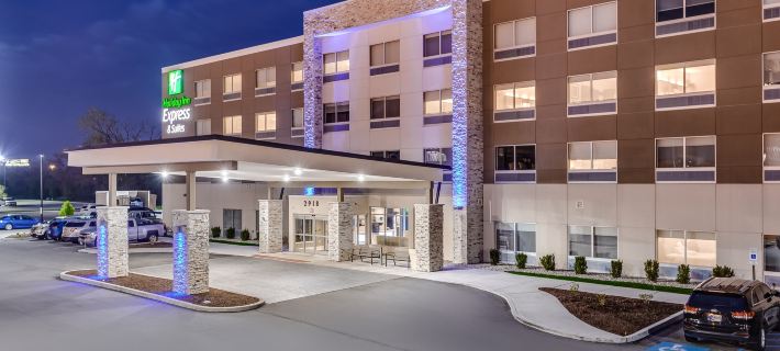 Holiday Inn Express & Suites HAMMOND by IHG Hotels in Lake County