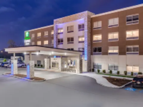Holiday Inn Express & Suites HAMMOND by IHG Hotels in Hammond