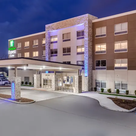 Holiday Inn Express & Suites HAMMOND by IHG