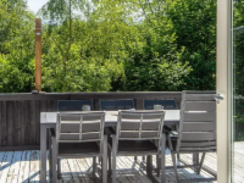 Peaceful Cabin Retreat in Ebeltoft