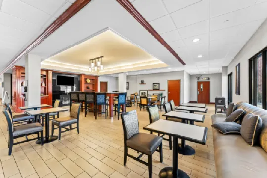Hampton Inn Woodbridge