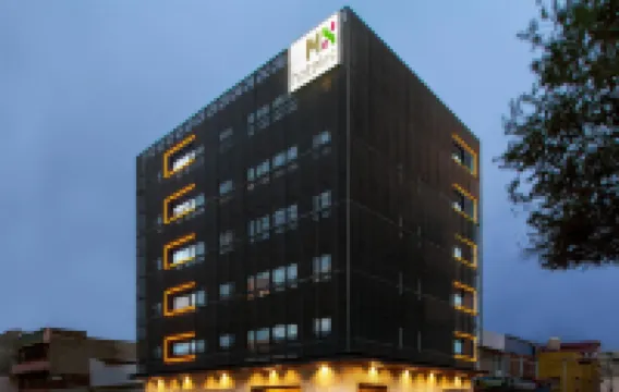 โรงแรม MX อาเอโรปูเอร์โต CDMX, ทรดมาร์ก คอลเลกชัน บาย วินด์แฮม โรงแรมใกล้สนามบินนานาชาติเบนิโต ฮัวเรซ