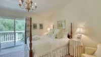 Glen Ellen Escape by Avantstay 5Br Retreat w/ Pool, Hot Tub, Hammocks & Vineyard Views