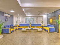 SkyLuxuria Hotel & Service Apartments