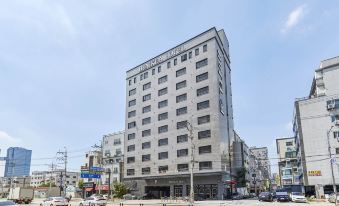 Osan Hotel D Benikea