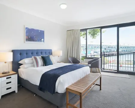 King Size Studio With Water View, Walk To The City 伍爾盧莫盧酒店