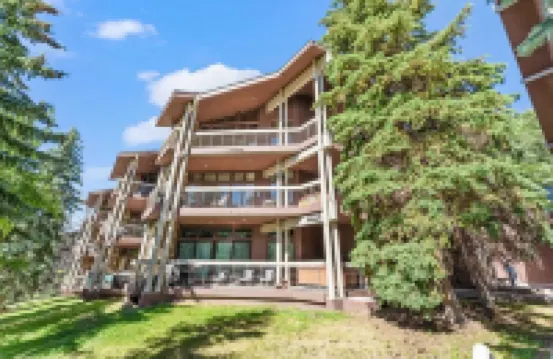 Walk to Slopes Hot Tub + Balcony + Views Mins to Main Street Deer Valley Haven by Avantstay