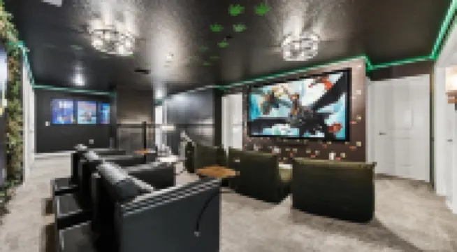 Upstay ChampionsGate 9BR Villa with Pool & Cinema