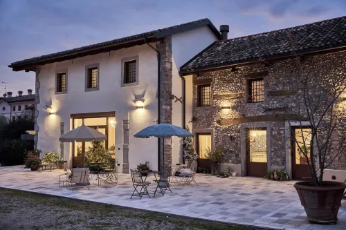 Corte Degli OstiNati Hotels in Spilimbergo