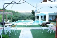 Paradise  villa Hotel a 