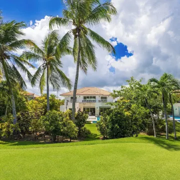 Villa Buganvilla 252 - 4BR Pool Jacuzzi Golf