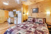 Hudsons Hideaway Cabin on Creek in Beattyville!