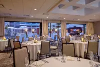 DoubleTree Suites by Hilton Hotel Nashville Airport