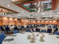 Quality Hotel Conference Center Cincinnati Blue Ash Hotéis em Blue Ash