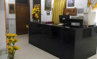 Hotel Deepak Residency