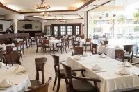 Hotel Arenas del Mar Resort - Frühstück