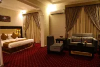 Golden Rest Hotel