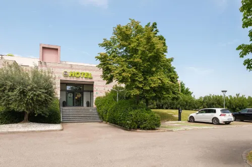 호텔 B&B 파엔자