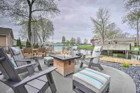 Waterfront Syracuse Home w/ Patio & Fire Pit! - Country Houses