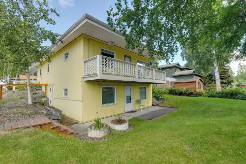 Downtown Anchorage Vacation Rental w/ Garden Views - شرفة