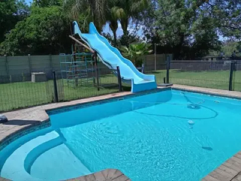 ムーンリバー ゲストハウス のホテル