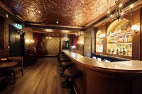 The Clements Hotel